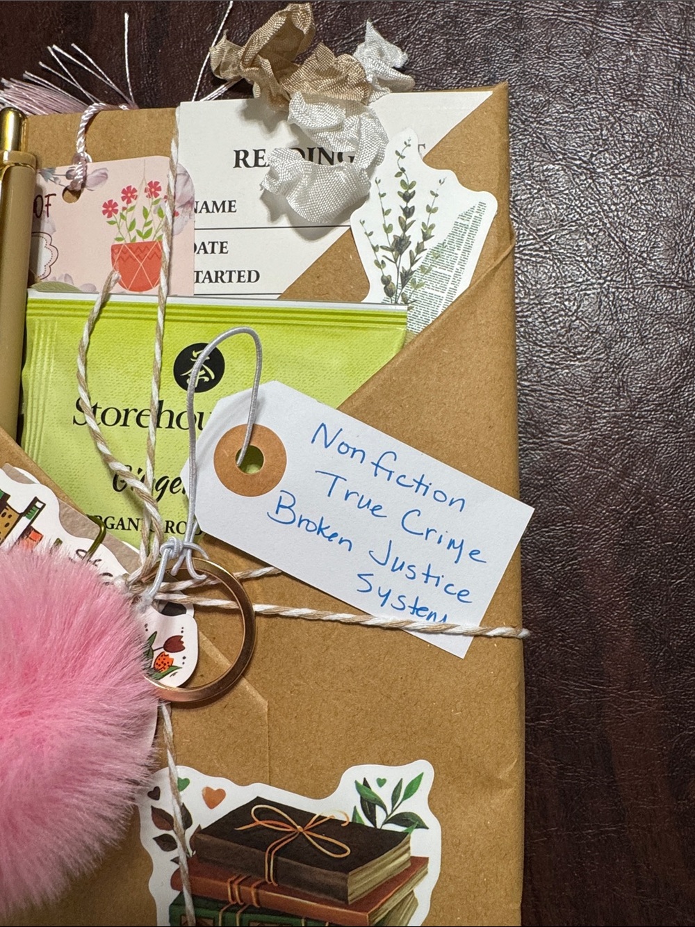 Blind Date with a Book - Non fiction, True Crime - Picture 2 of 2